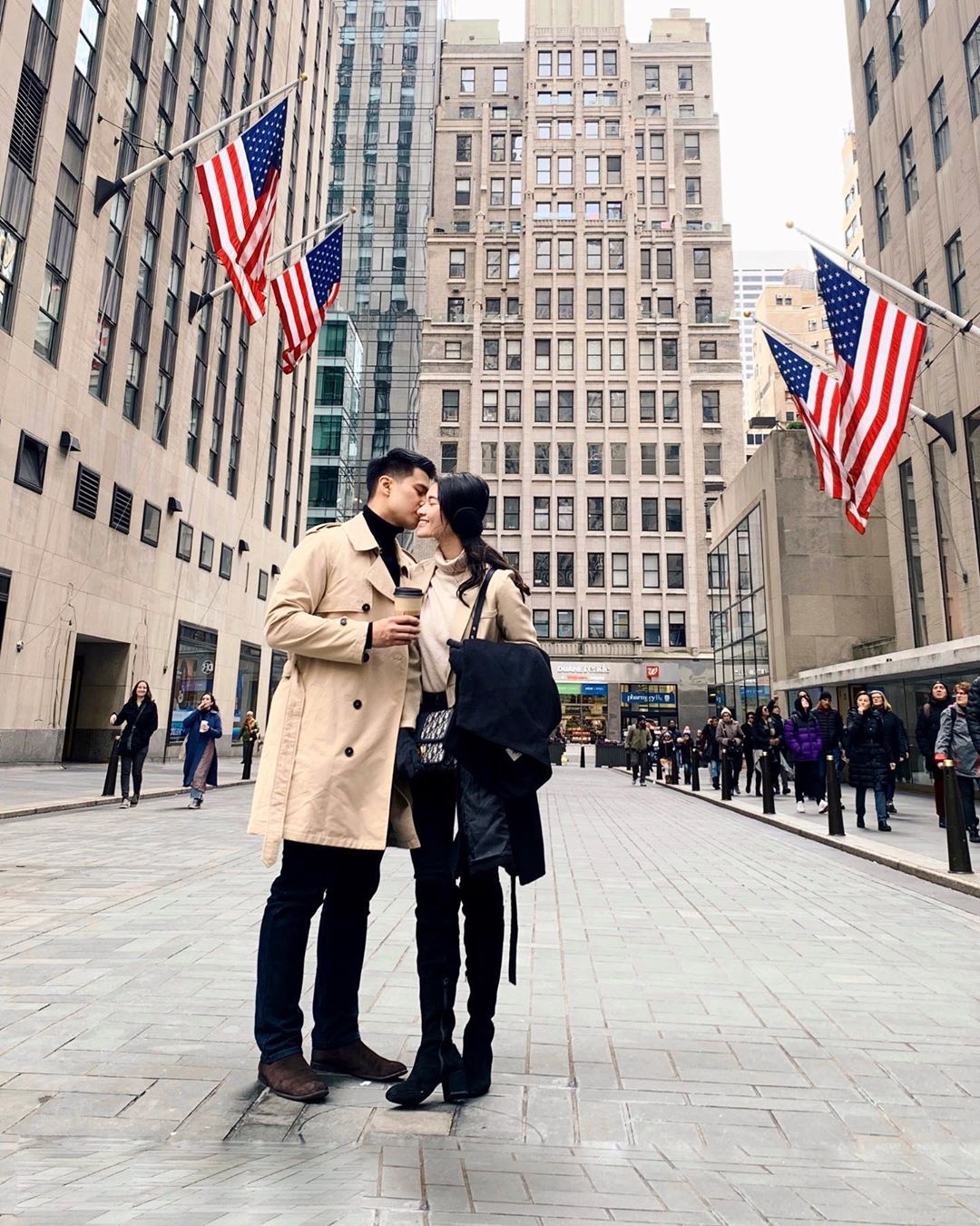 ban trai a hau thuy dung anh 1