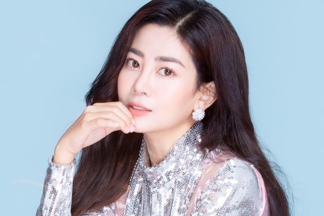 Dien vien Mai Phuong qua doi hinh anh