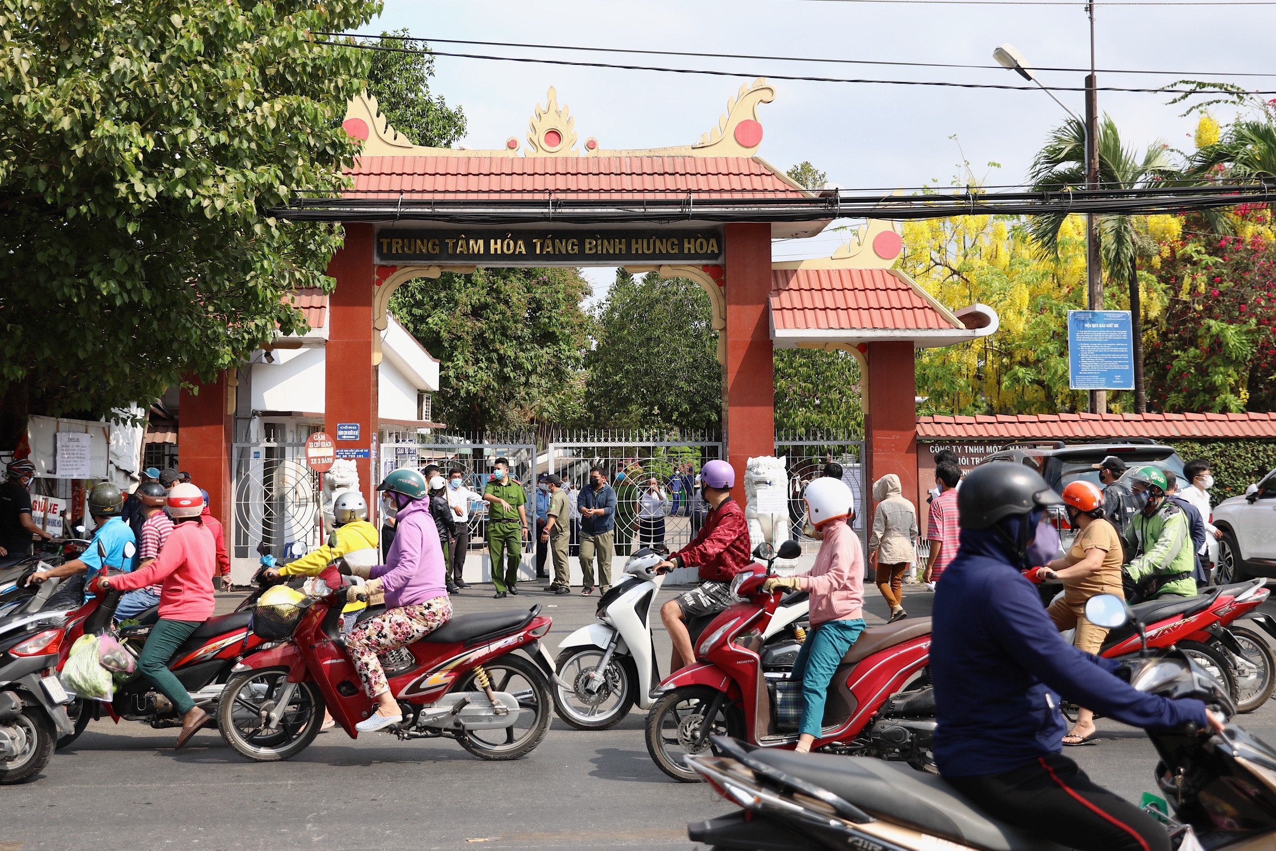 lễ tang mai phương ảnh 8 le tang mai phuong anh 8