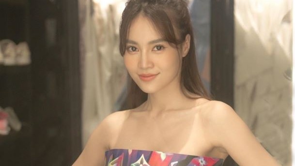 Lan Ngoc dung tui giay, Thieu Bao Trang su dung tham lam vay khi o nha hinh anh