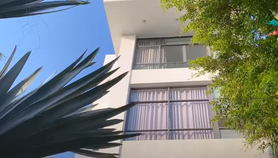 biet thu cua kinh quoc anh 2