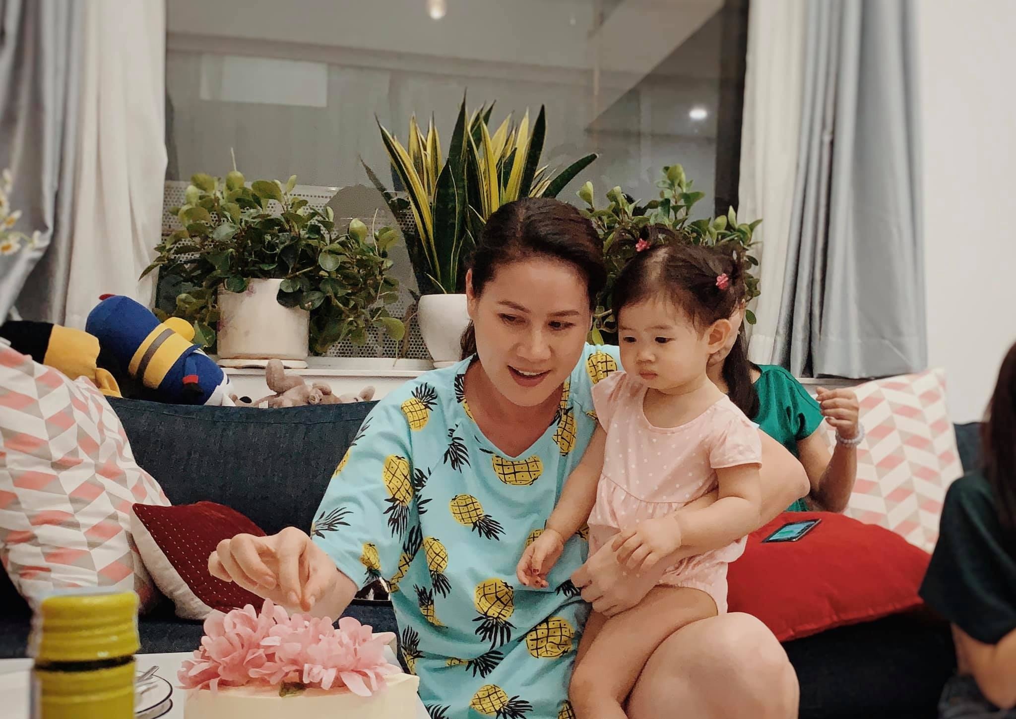 tang thanh ha va than thuy ha anh 9