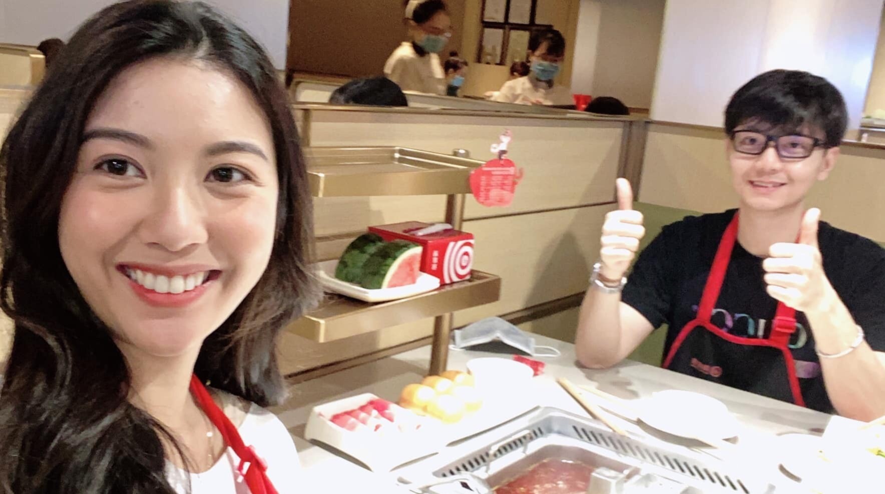 Anh doi thuong hanh phuc cua Thuy Van va chong sap cuoi hinh anh