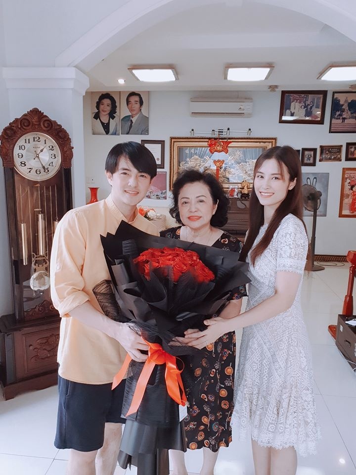 hari won ben me anh 9