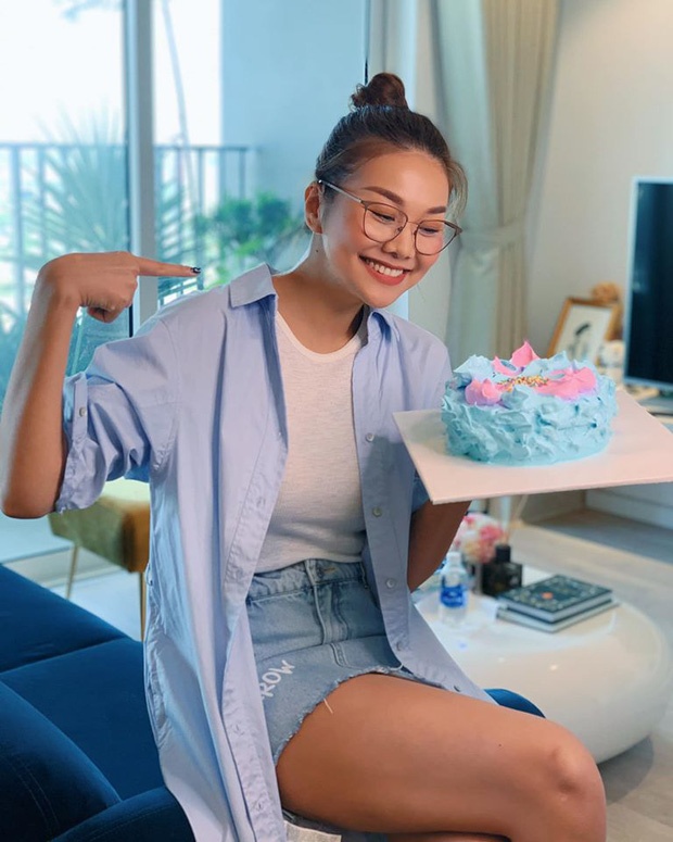 hari won ben me anh 6