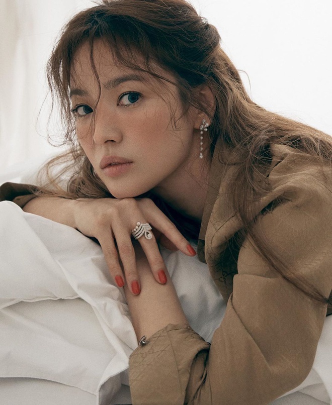 mat moc song hye kyo anh 8