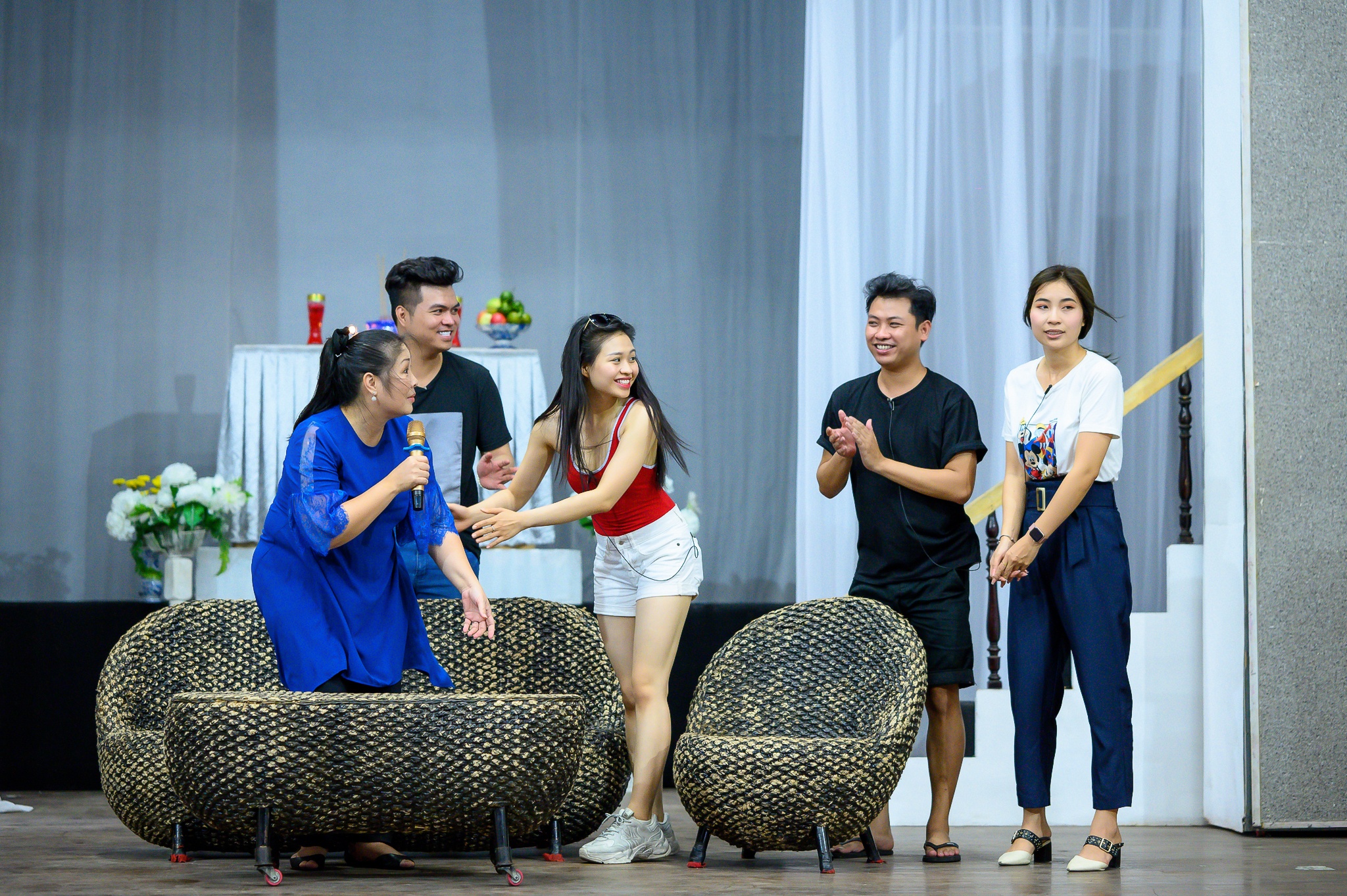 nghe si hong van anh 3