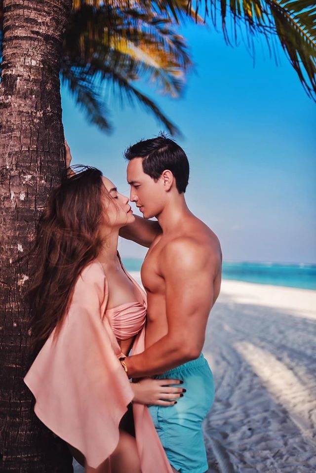 ho ngoc ha mang thai anh 15