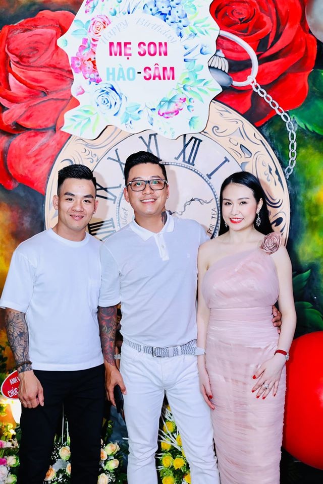 tuan hung viet ca khuc tang vo anh 2