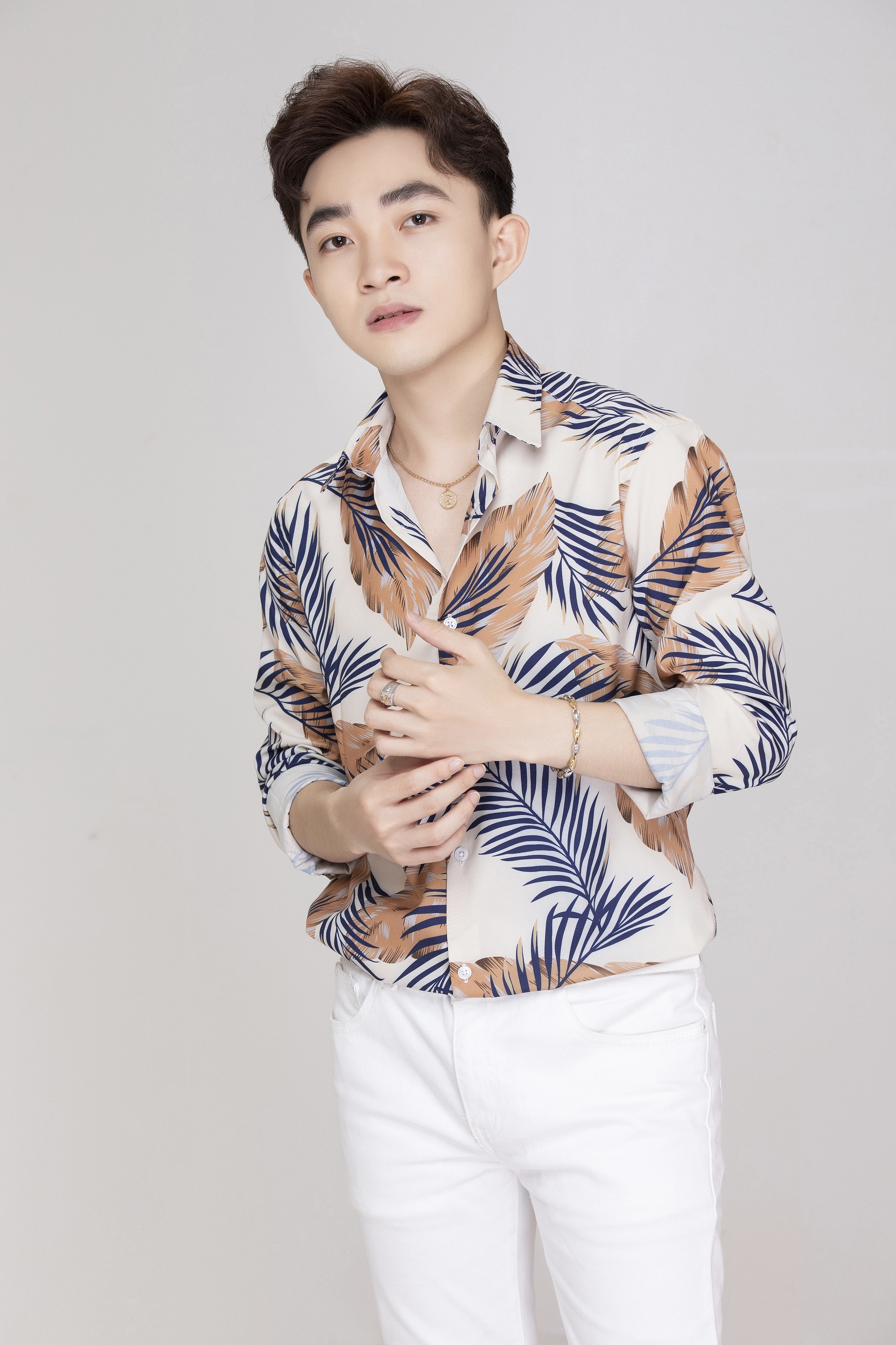 ca si trung quang anh 1