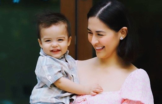 Marian Rivera dang anh gia dinh trong dip sinh nhat con trai hinh anh