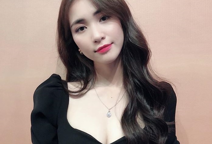 Hoa Minzy tiet lo ve nghe danh hinh anh