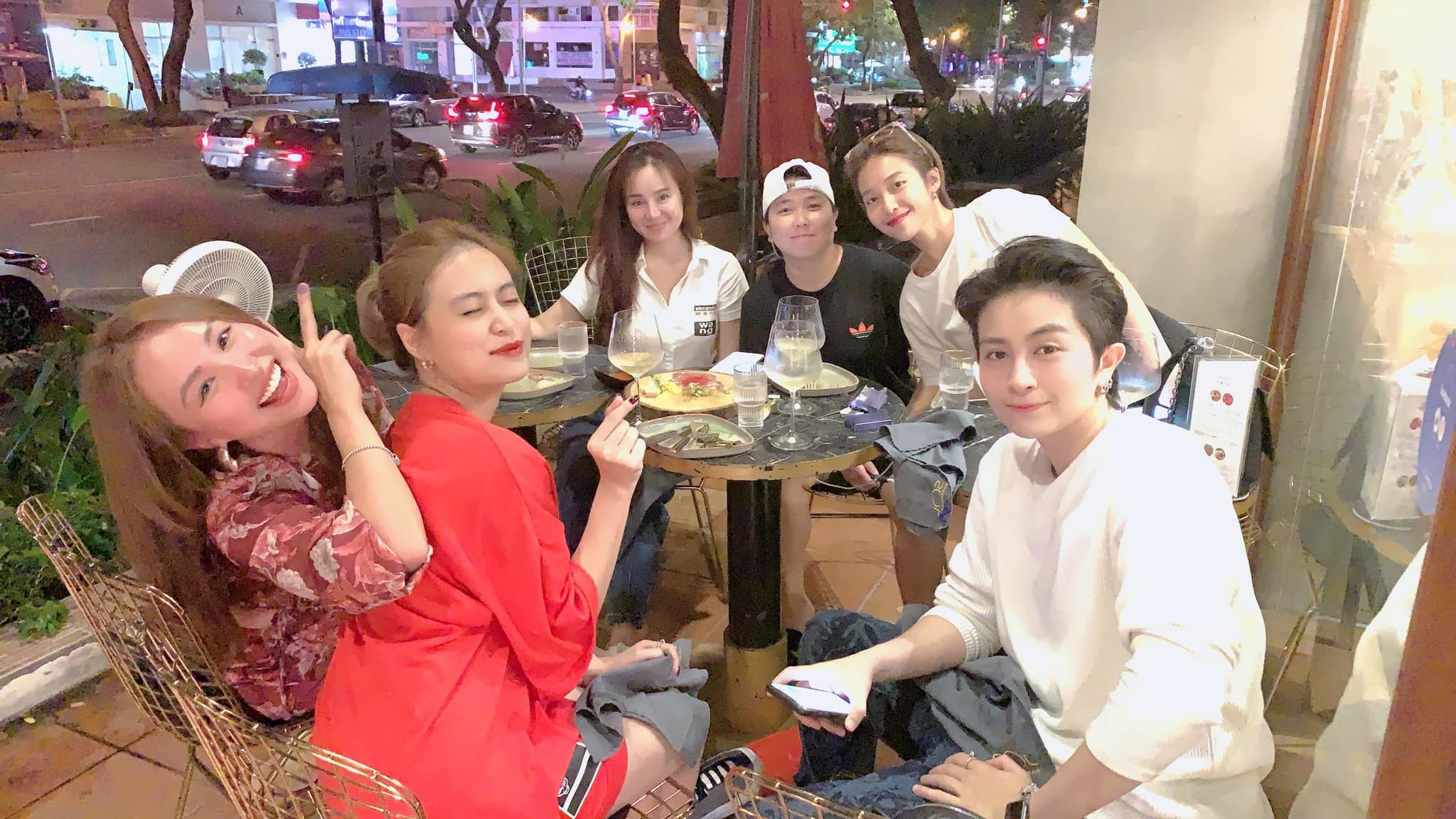 gil le va hoang thuy linh anh 8