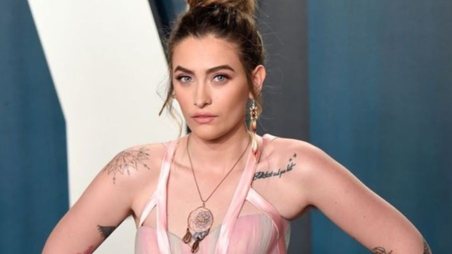 Con gai Michael Jackson tung hen ho voi nhieu phu nu hinh anh