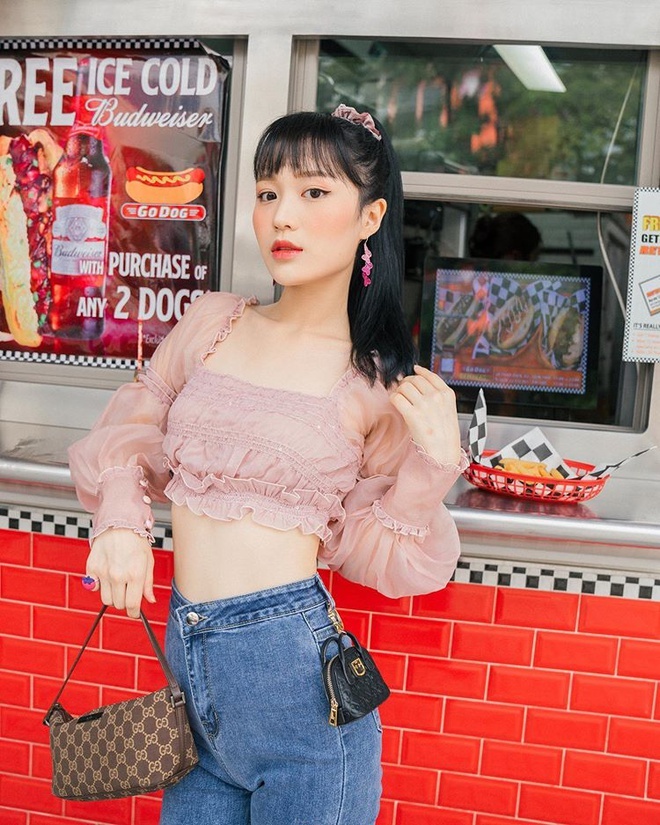 vòng eo 51 cm của han sara ảnh 2 vong eo 51 cm cua han sara anh 2