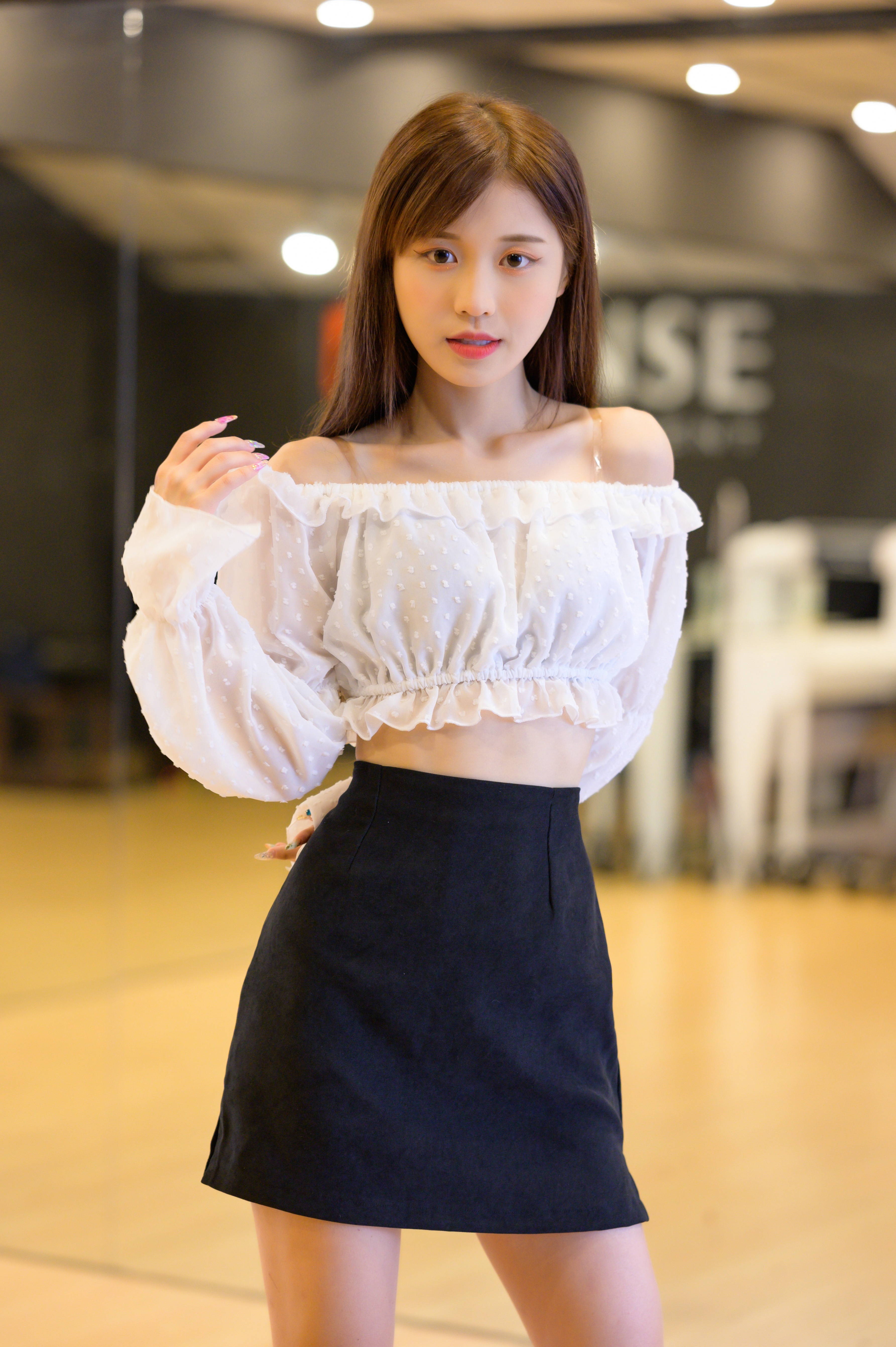 vòng eo của han sara ảnh 8 vong eo cua han sara anh 8