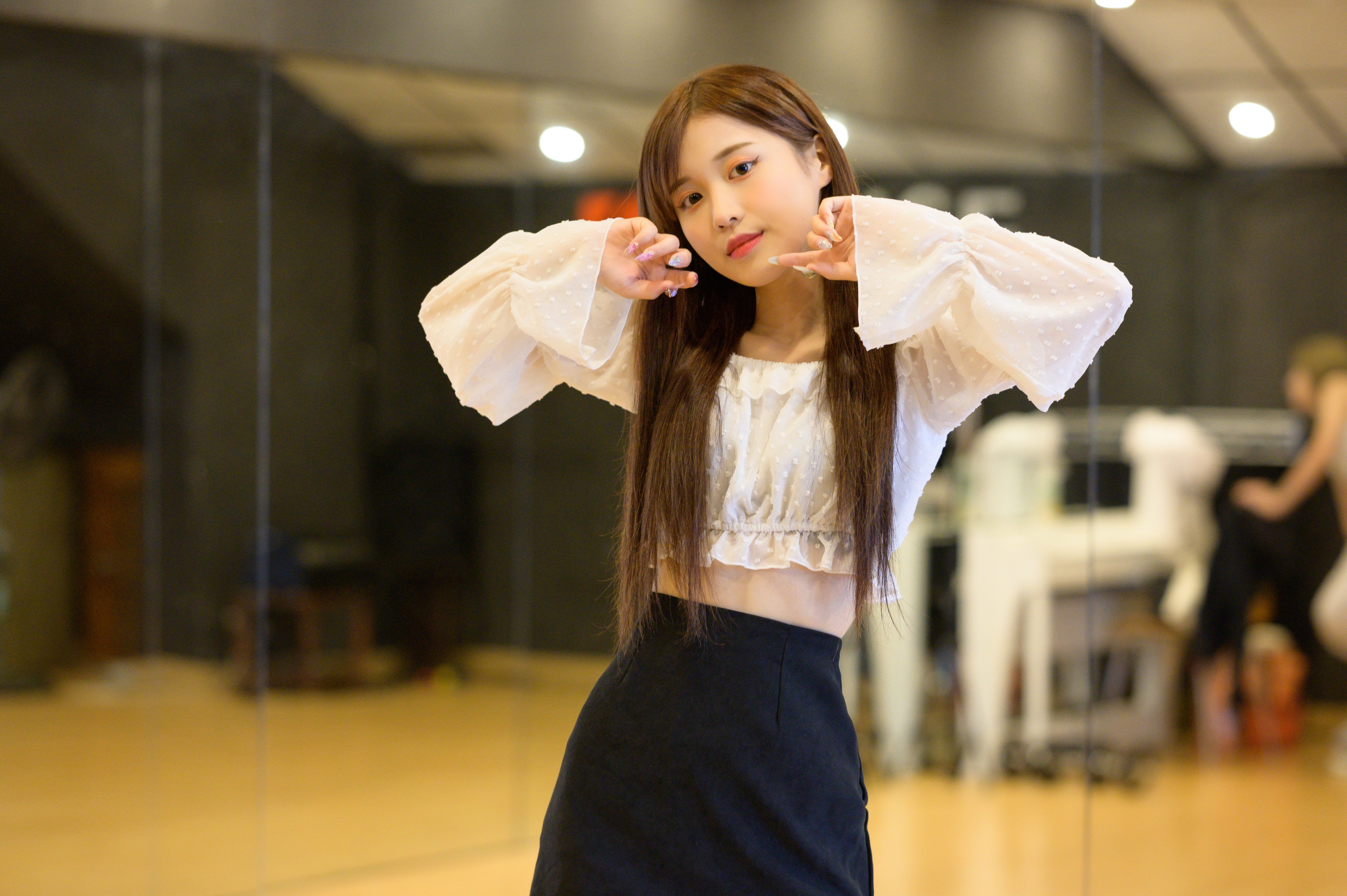 vòng eo của han sara ảnh 7 vong eo cua han sara anh 7