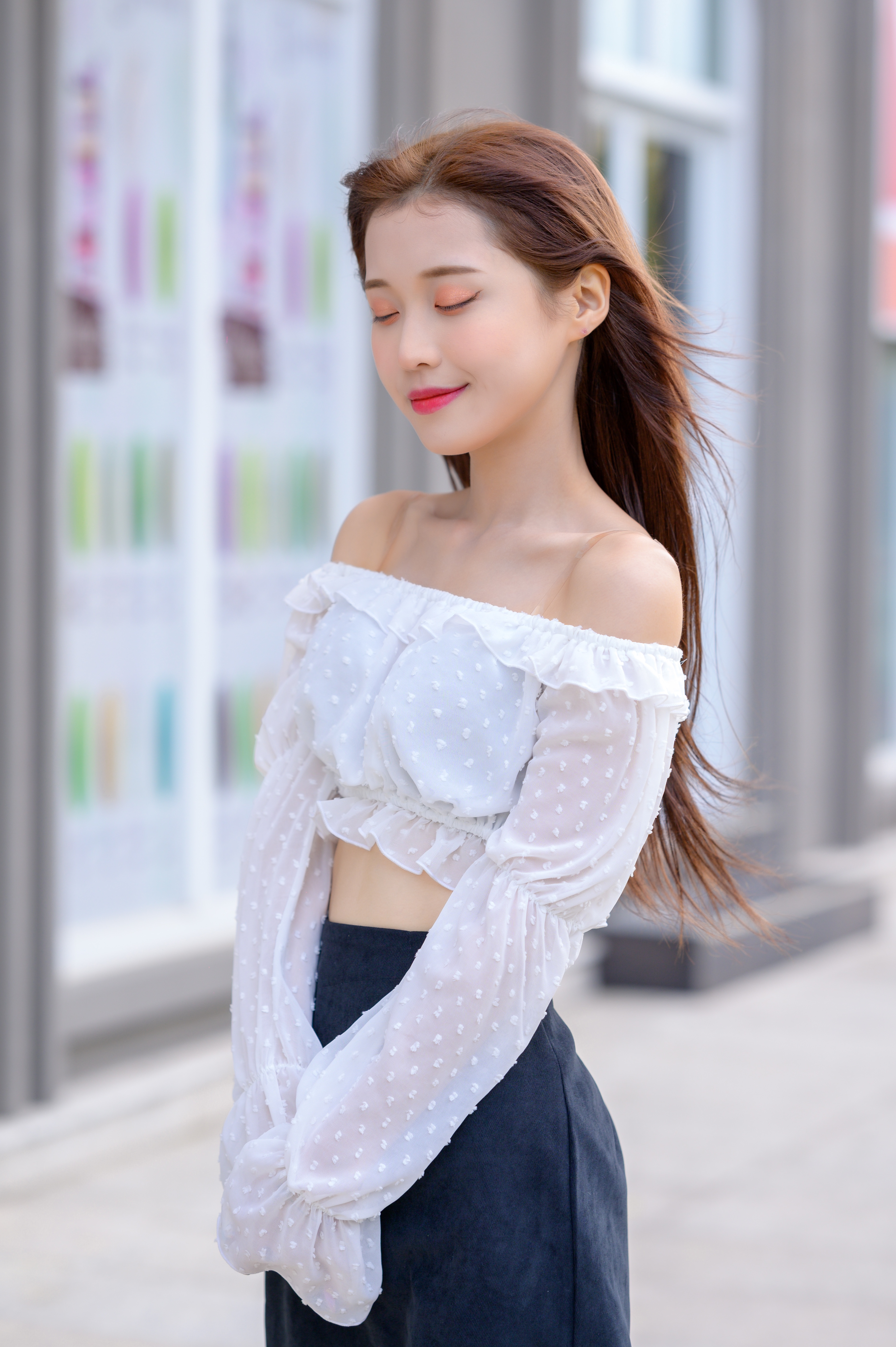 vòng eo của han sara ảnh 4 vong eo cua han sara anh 4