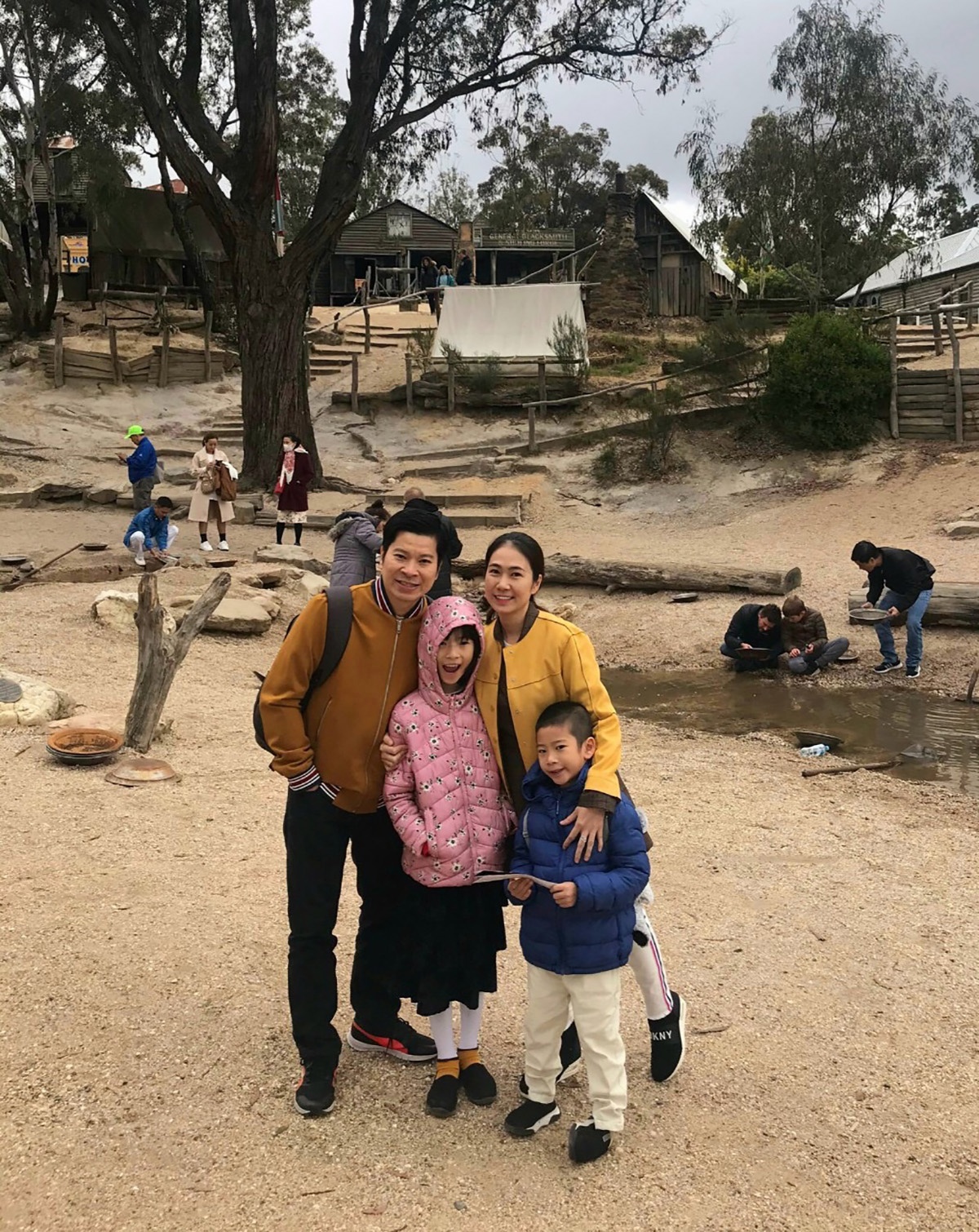 thanh thao hugo va chong doanh nhan anh 5