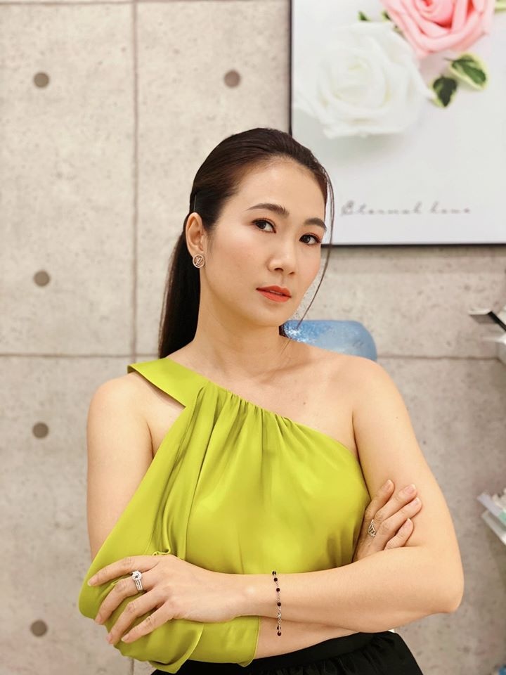 thanh thao hugo va chong doanh nhan anh 1