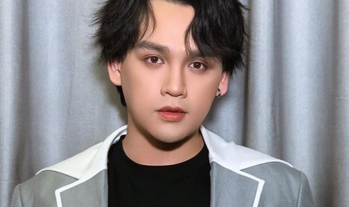 Trung Quan, Denis Dang ung ho 500 trieu dong giup Da Nang chong dich hinh anh