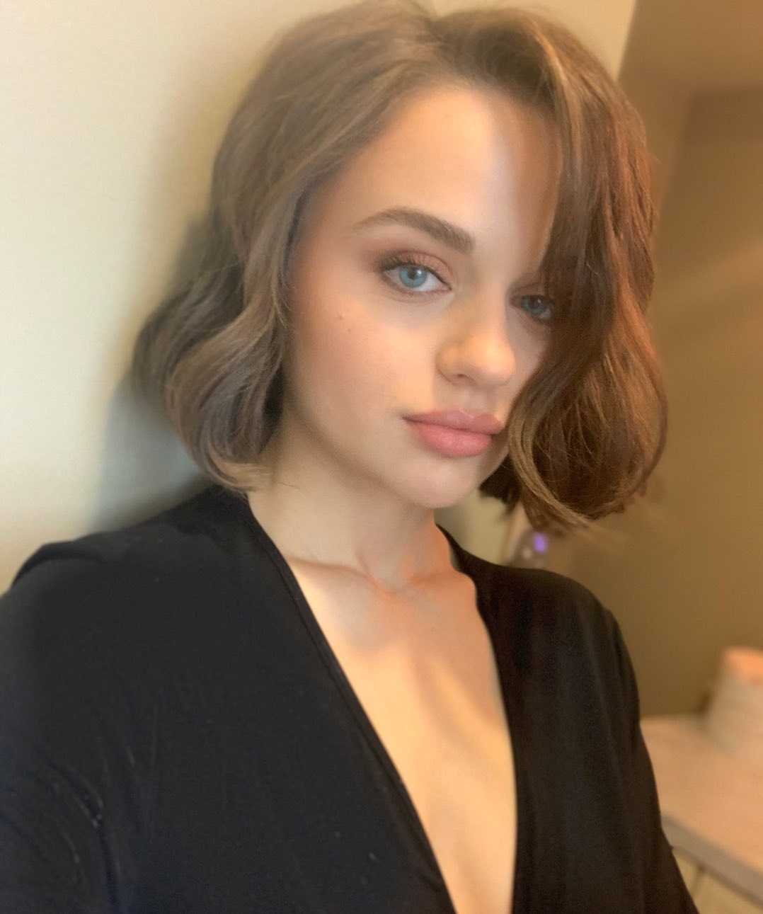 Joey King hợp tác cùng Brad Pitt ảnh 5 Joey King hop tac cung Brad Pitt anh 5