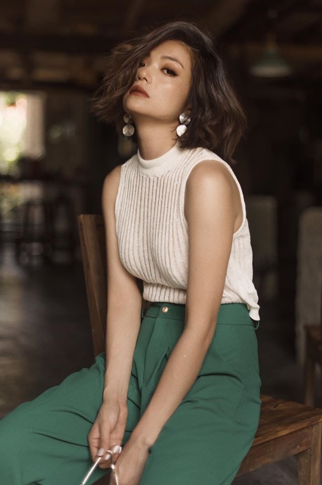 Kieu Anh phia truoc la bau troi anh 8