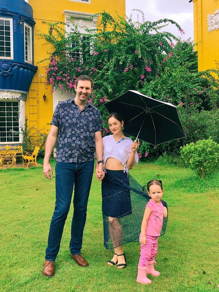 lan phương và chồng Tây ảnh 1 lan phuong va chong Tay anh 1