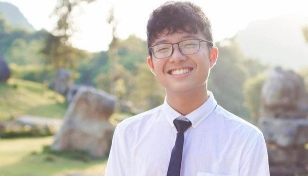 Con trai Thao Van - Cong Ly cao 1,7 m o tuoi 15 hinh anh