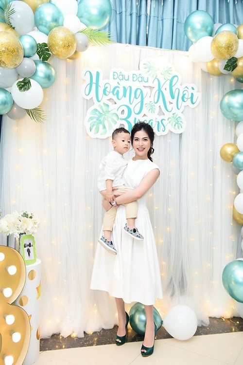 dien vien viet anh va vo cu anh 4