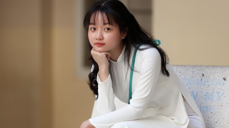 Ngay khai giang cua Phuong My Chi, Lam Thanh My hinh anh