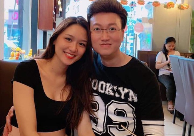 Sy Luan: 'Le cuoi o khach san 5 sao, thuc don toan mon chay' hinh anh