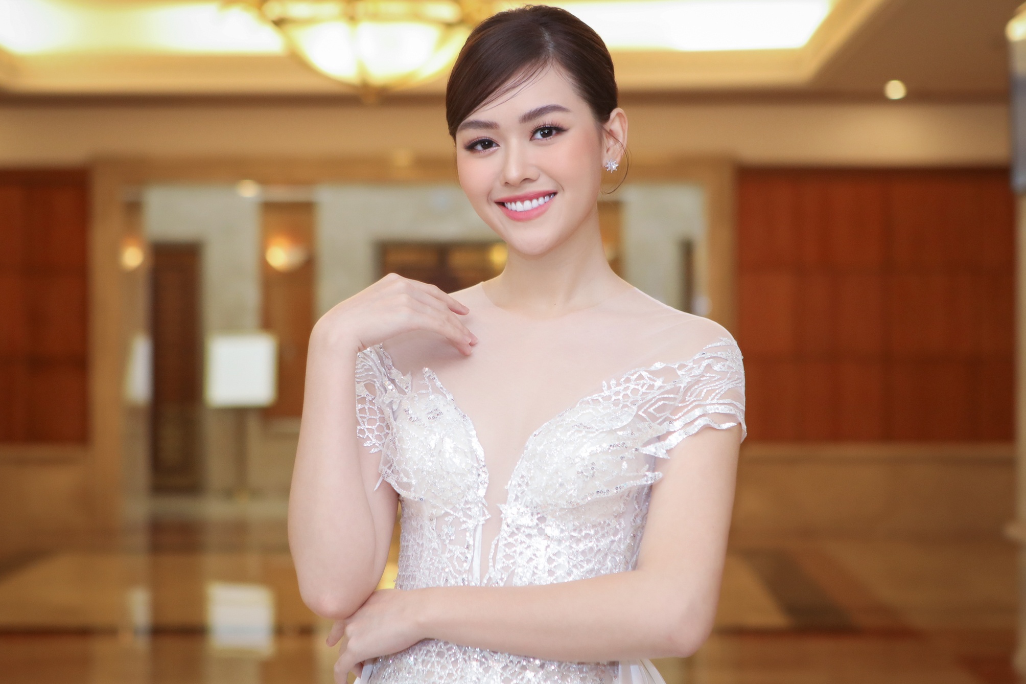 hoa hau tieu vy anh 9