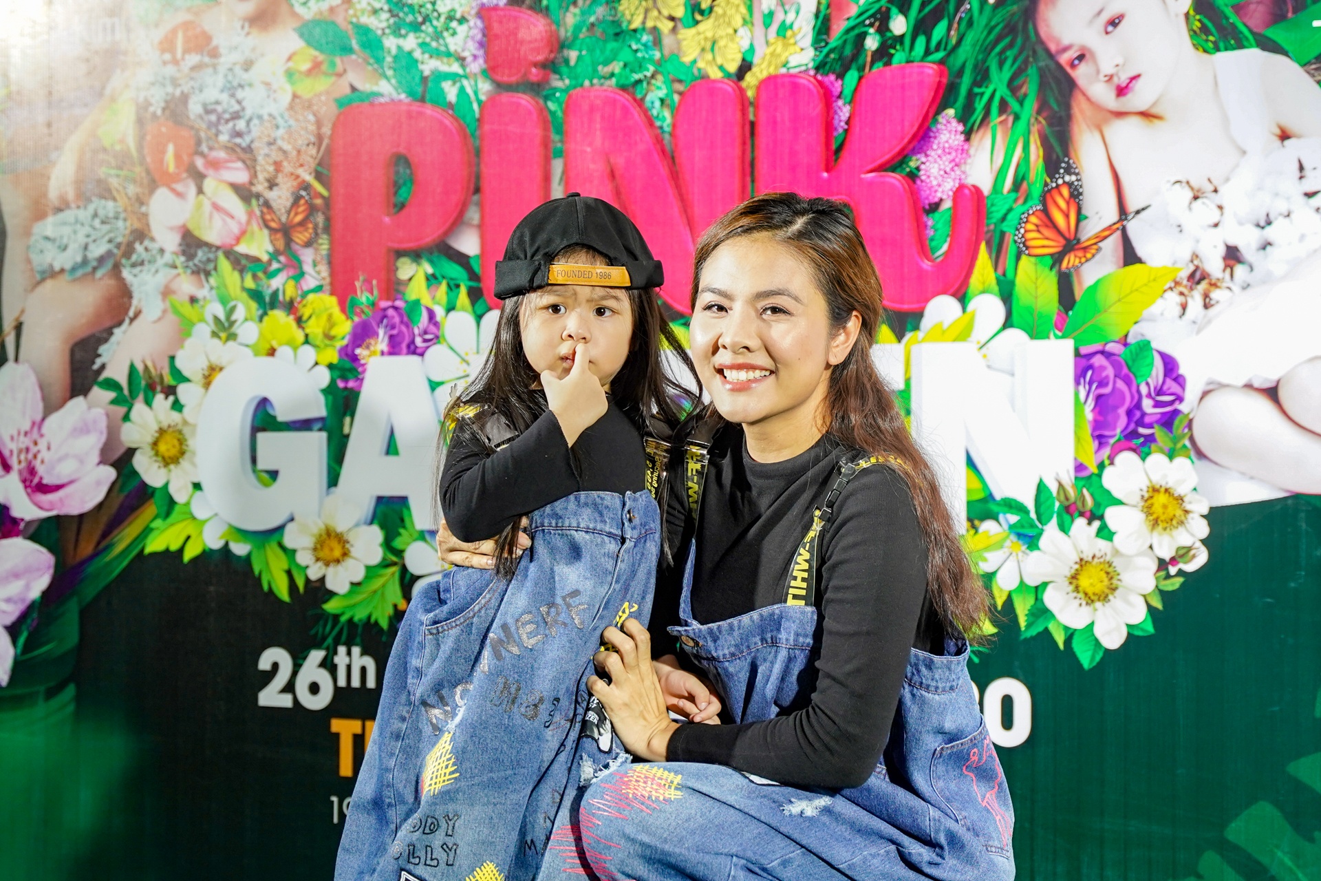 chi em cam ly,  minh tuyet anh 9