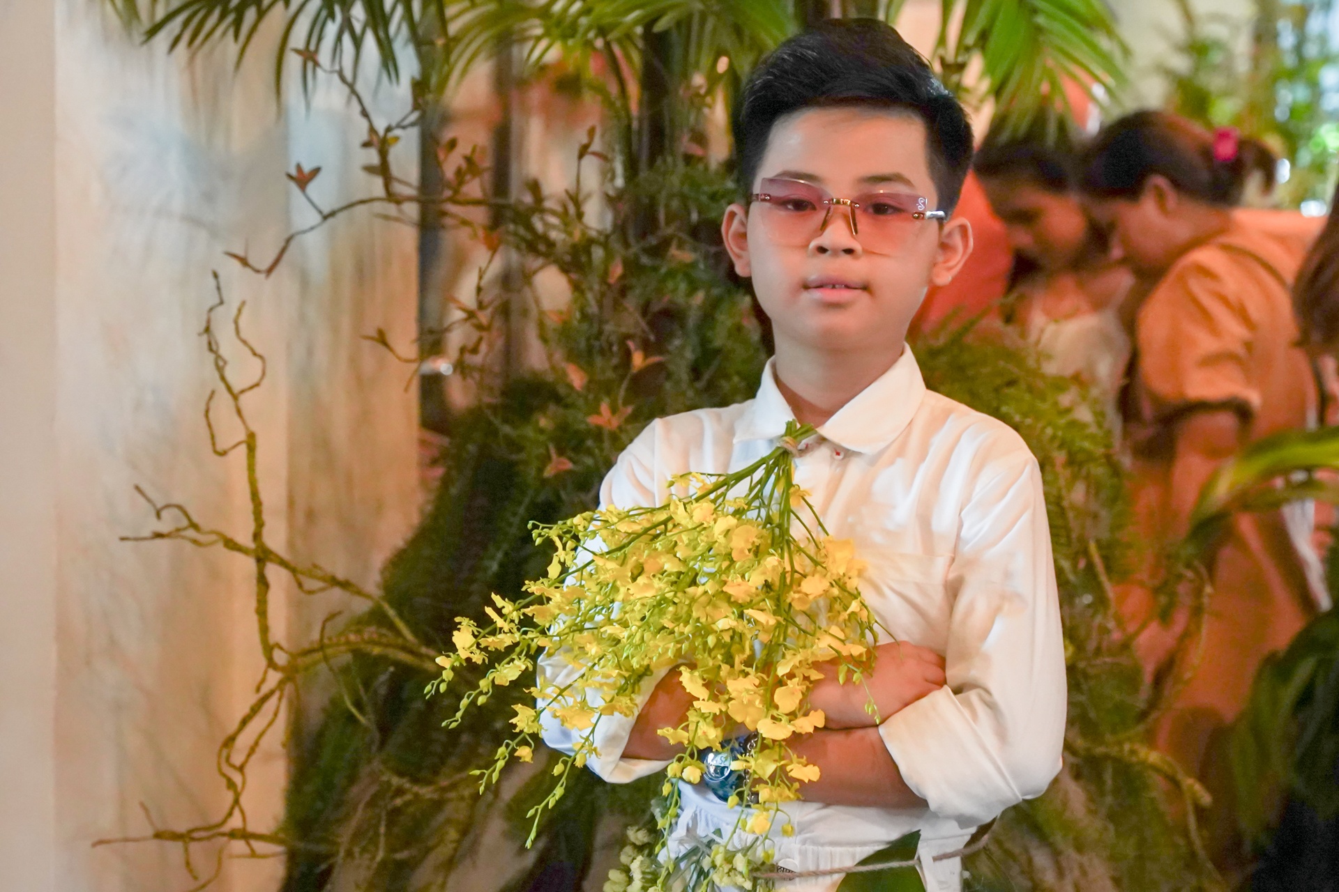 chi em cam ly,  minh tuyet anh 5