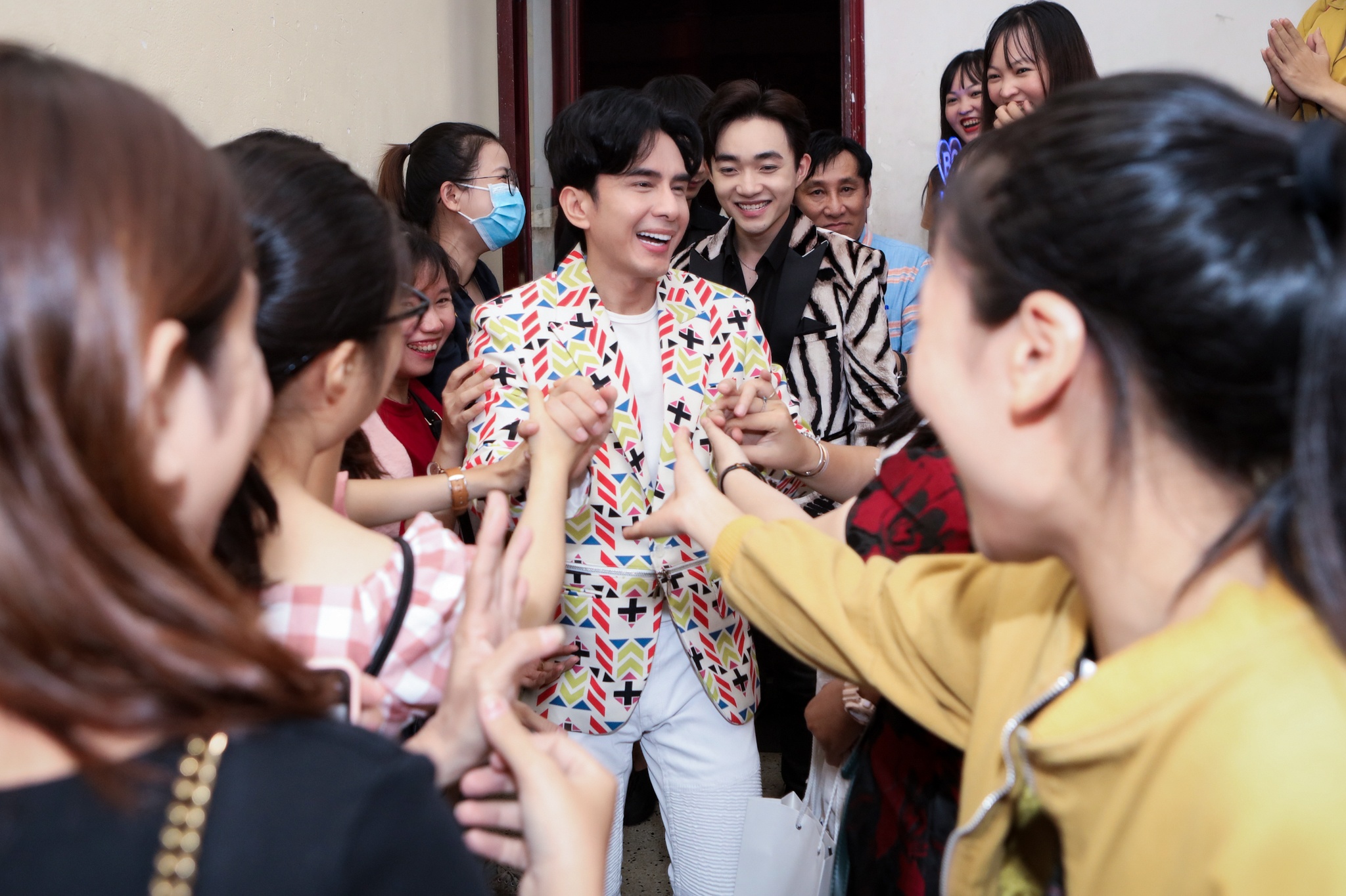 ca si dan truong anh 7