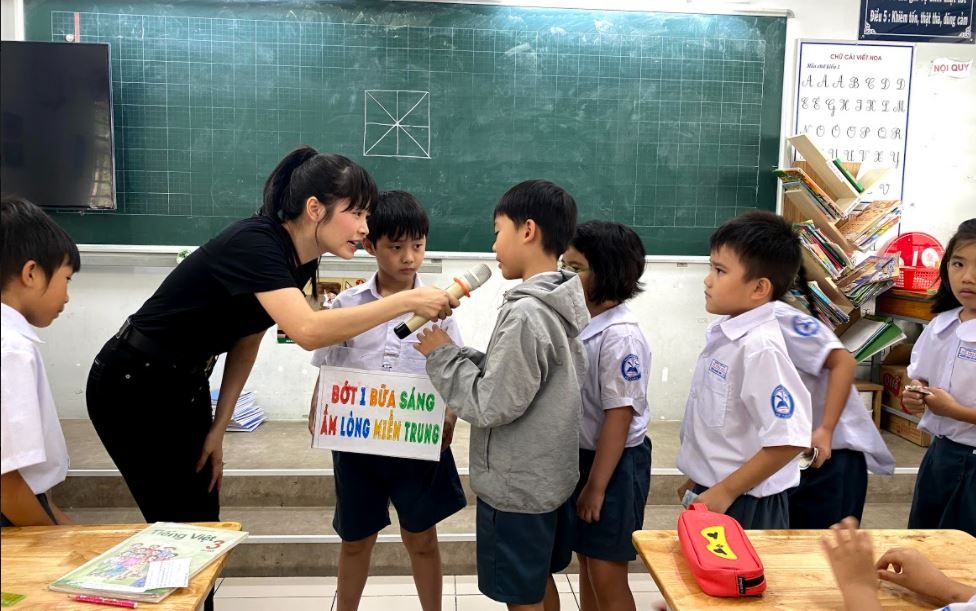 vo chong thuy anh,  dang khoi anh 2