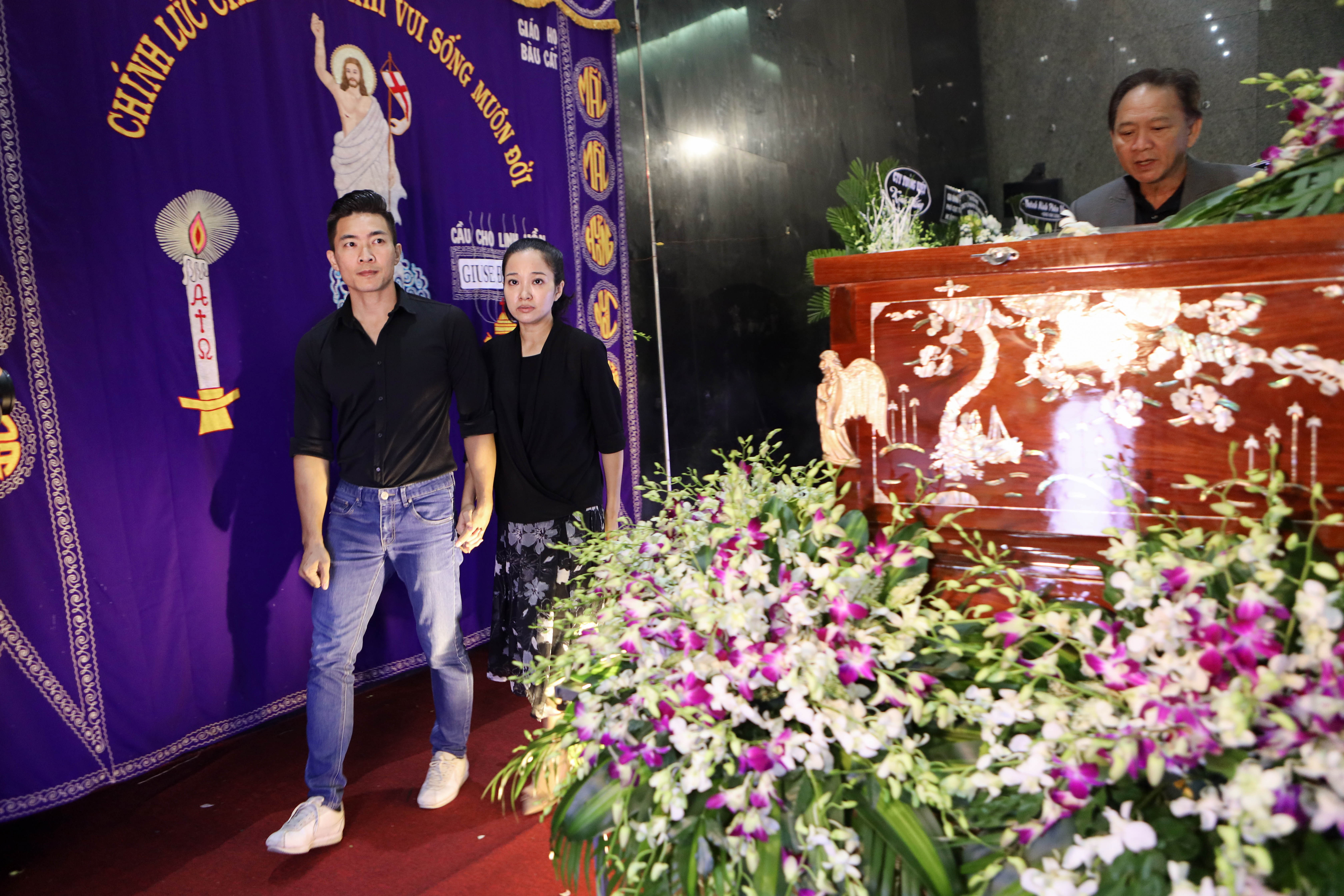 nghe si ly huynh qua doi anh 9