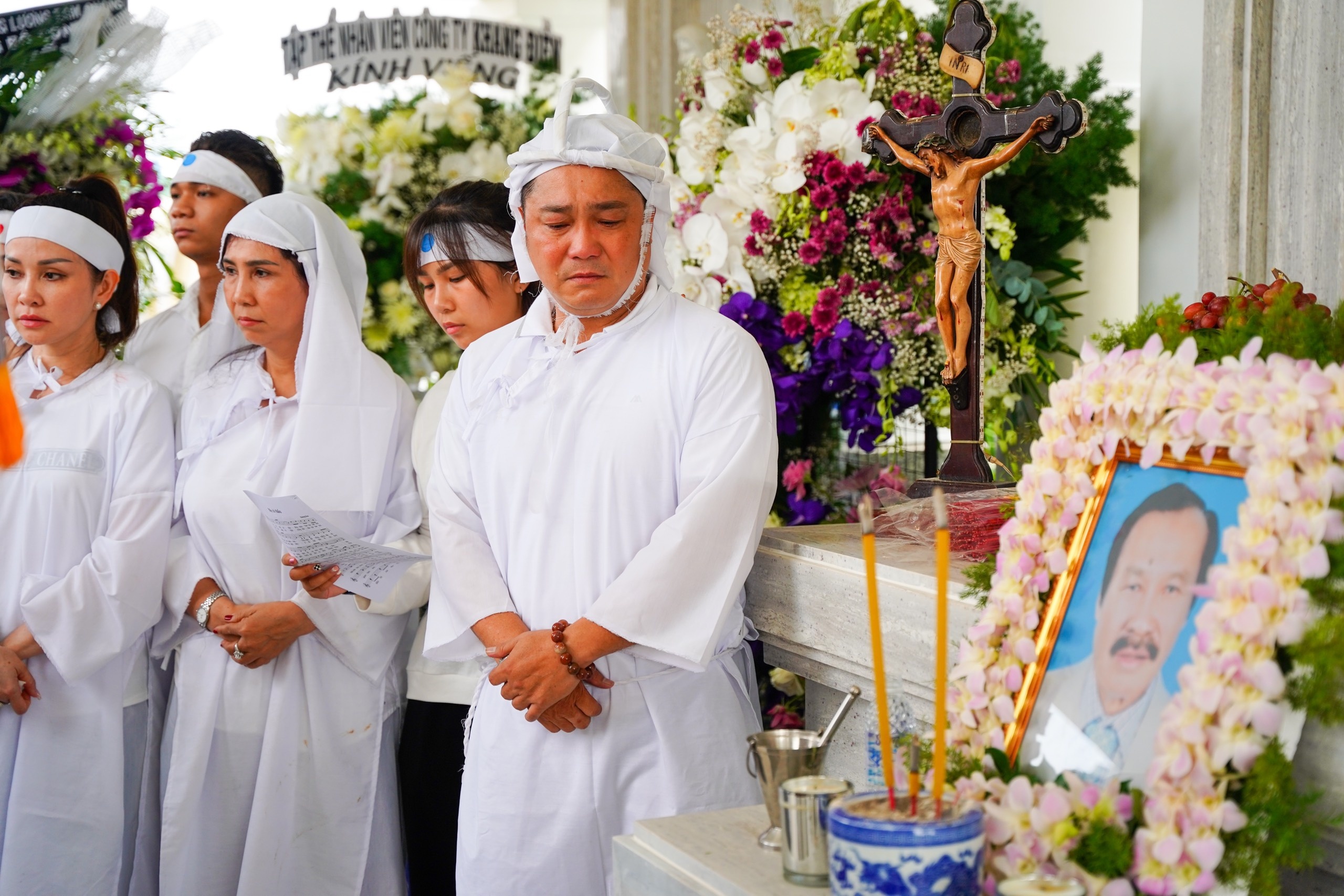 le tang nghe si ly huynh anh 6