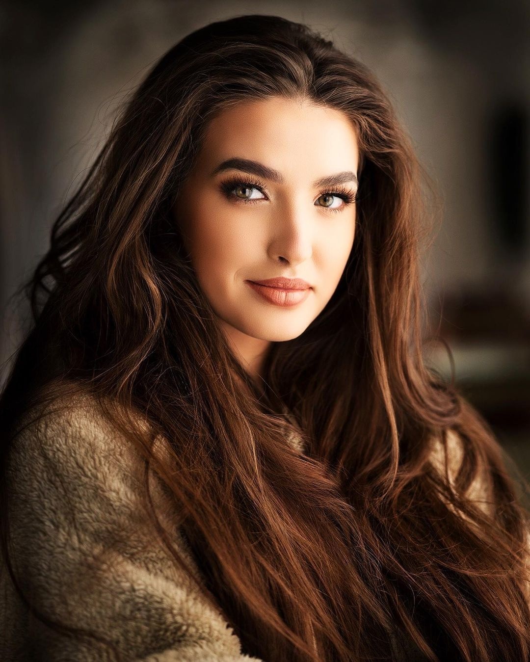 hoa hau Magdalena Kasiborska anh 6