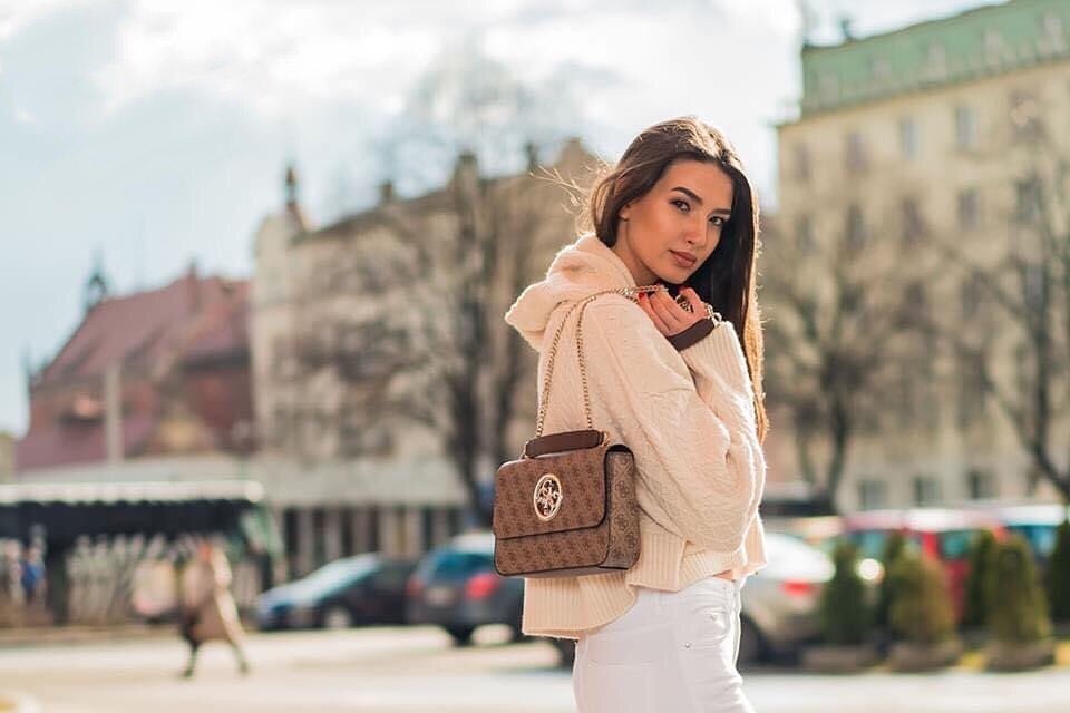 hoa hau Magdalena Kasiborska anh 10