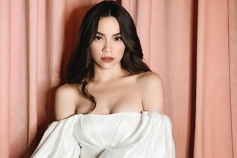 Ca si Ho Ngoc Ha sinh doi mot trai, mot gai hinh anh