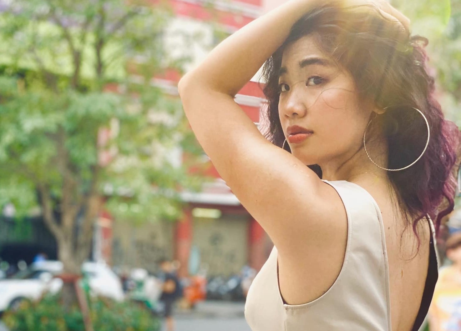 Con gai 22 tuoi, cao 1,7 m cua ca si Cam Van hinh anh