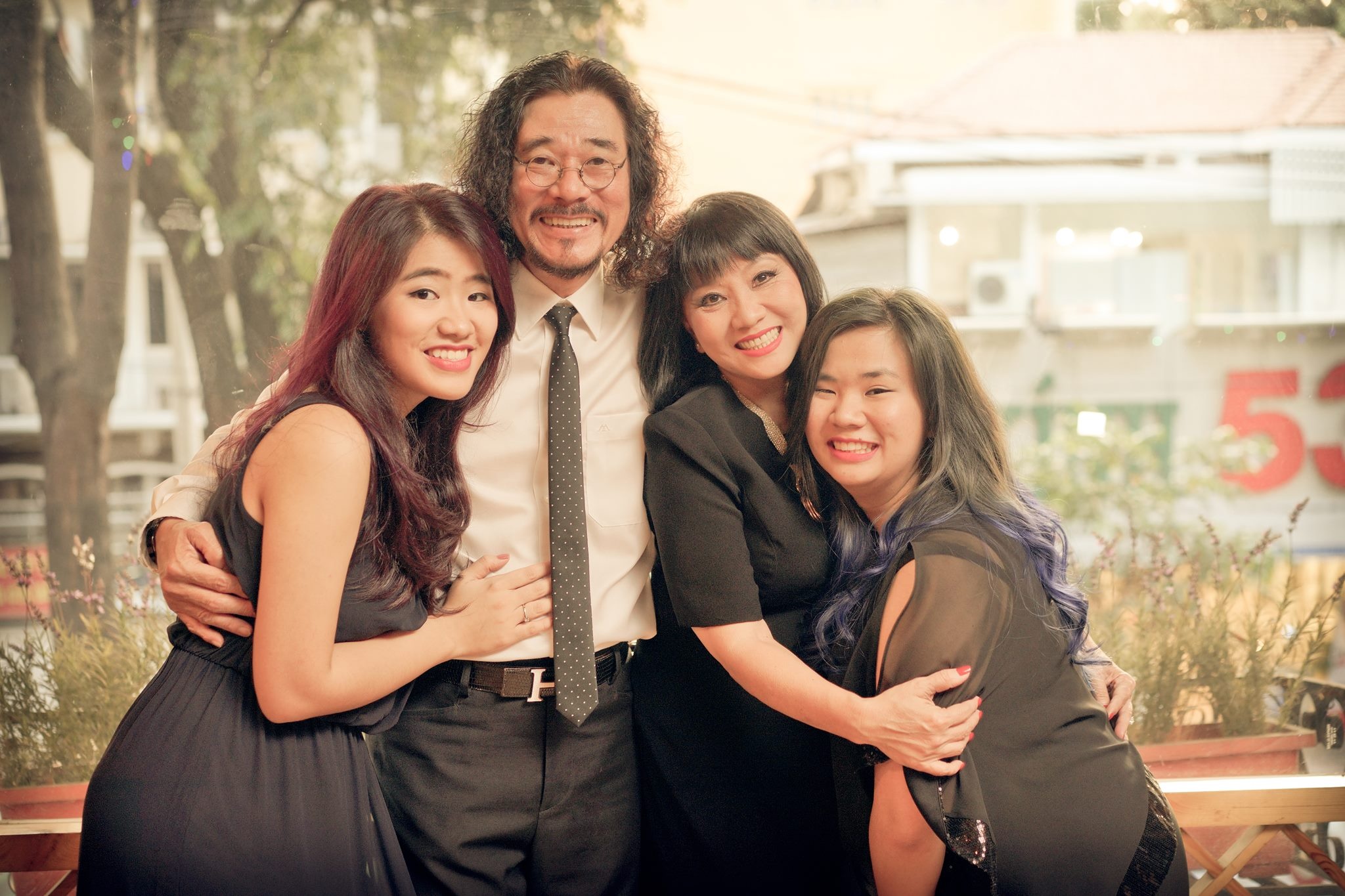 con gai ca si Cam Van anh 1