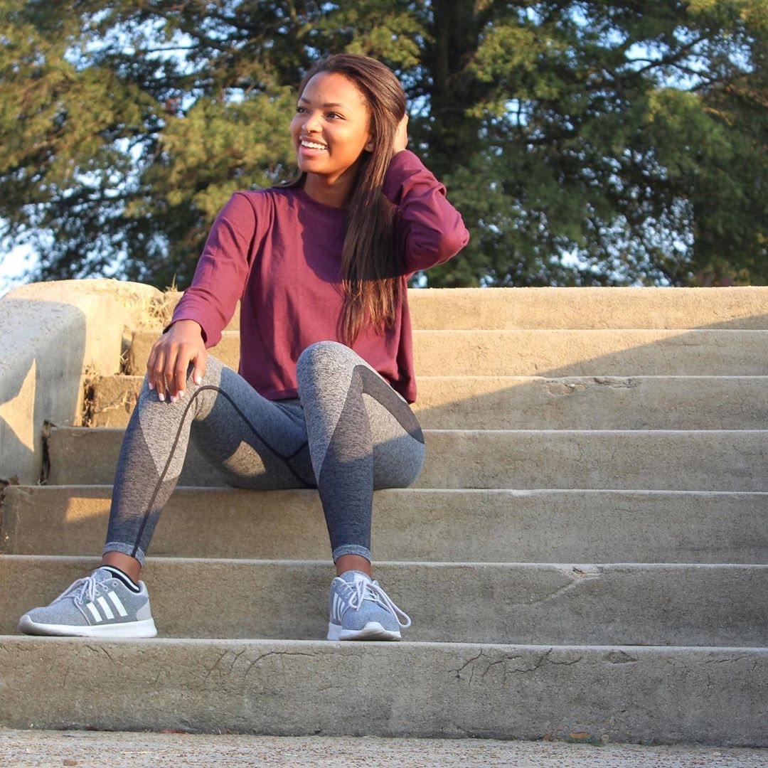 Asya Branch hoa hau My anh 12