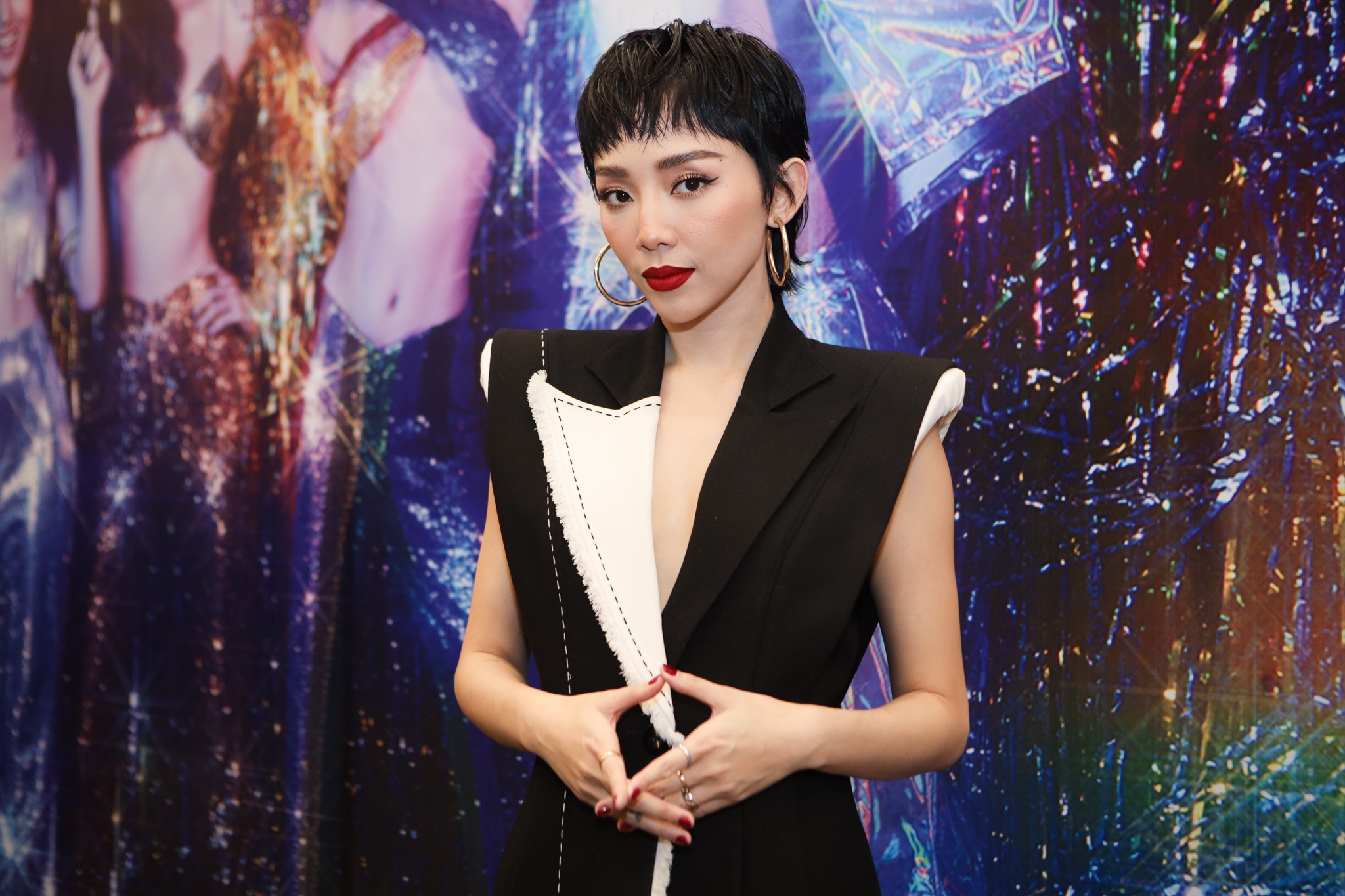 ca si toc tien va hoang touliver anh 3