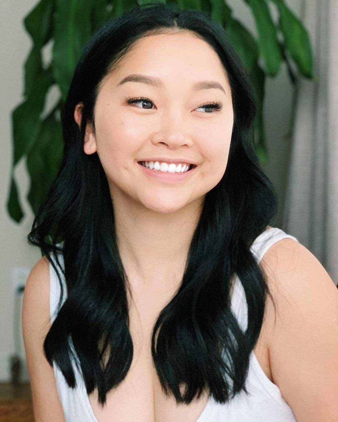 Lana Condor va ban trai anh 10