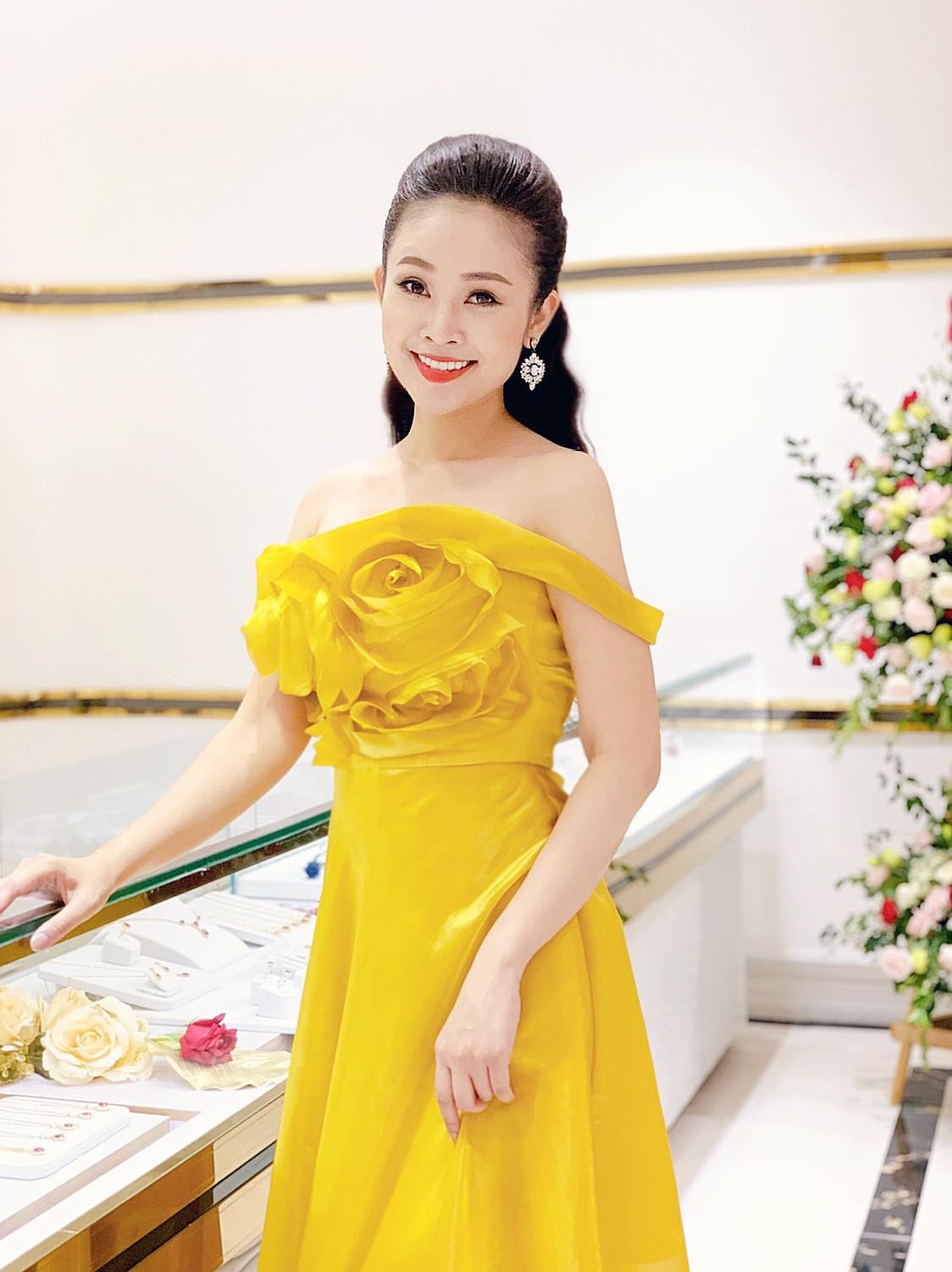 mc thùy linh thông báo kết hôn ảnh 1 mc thuy linh thong bao ket hon anh 1