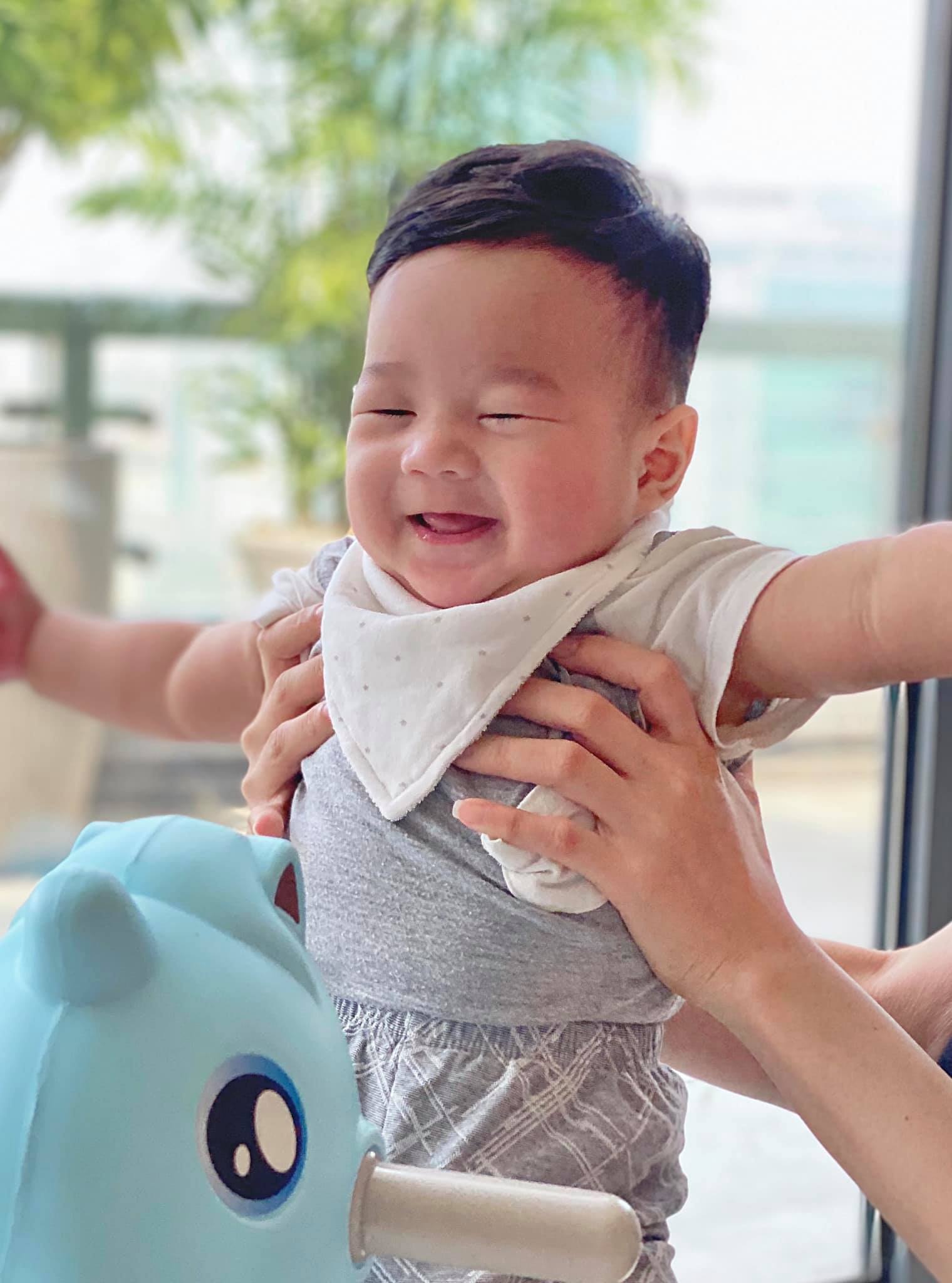 con trai hoa hau dang thu thao anh 2