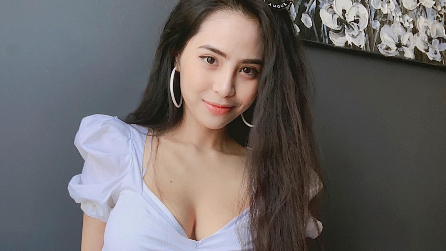 Ca nuong Kieu Anh sinh con thu hai hinh anh